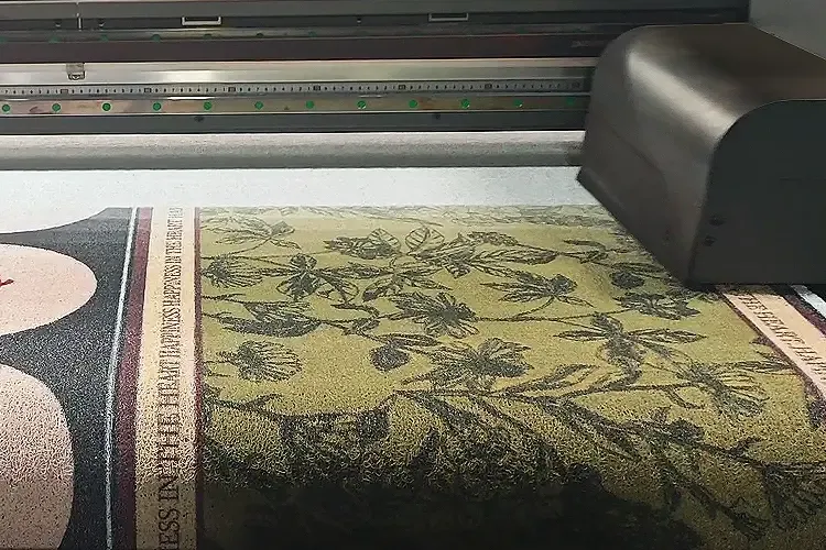Baosiwei UV Hybrid Printer – Vibrant and Weather-Resistant Large Format Banner Printing for Outdoor Advertising